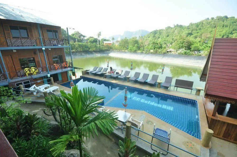 Golden Hill Bungalows Phi Phi Don Thailand